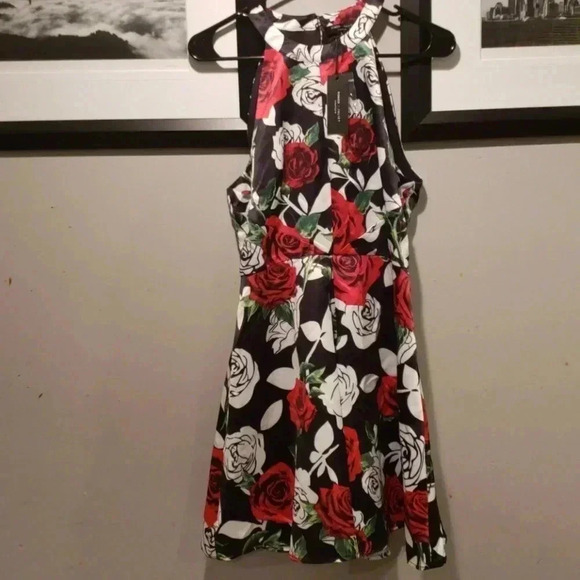 Romeo & Juliet Couture Dresses & Skirts - Romeo & juliet dress